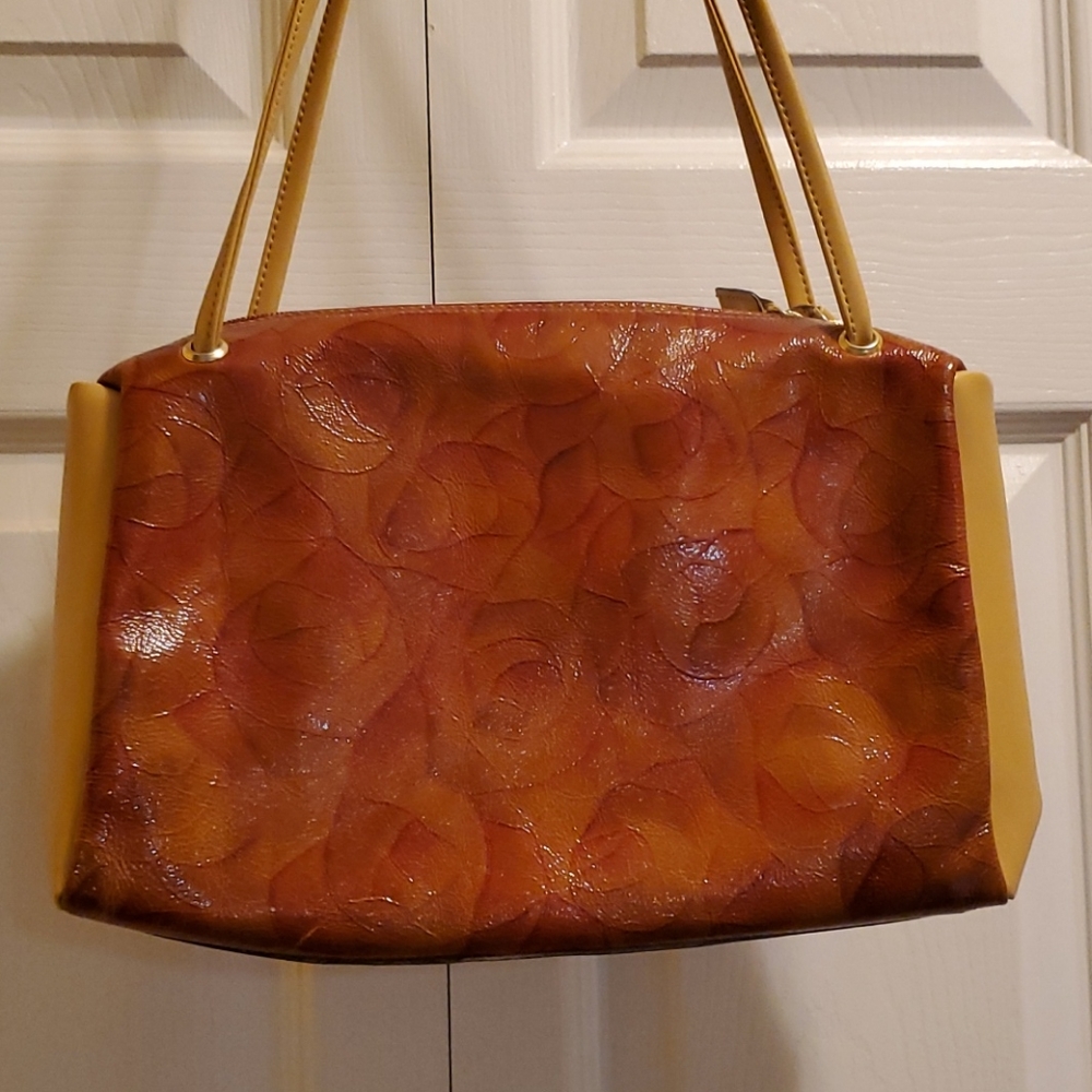 Very Unique Artist Bag